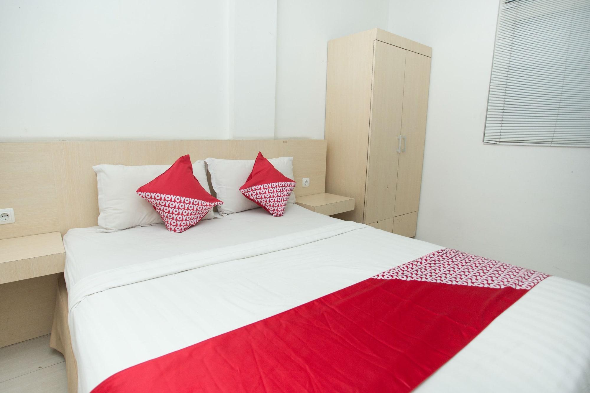 Oyo 850 Lapan Lapan Hotel Banjarmasin  Luaran gambar