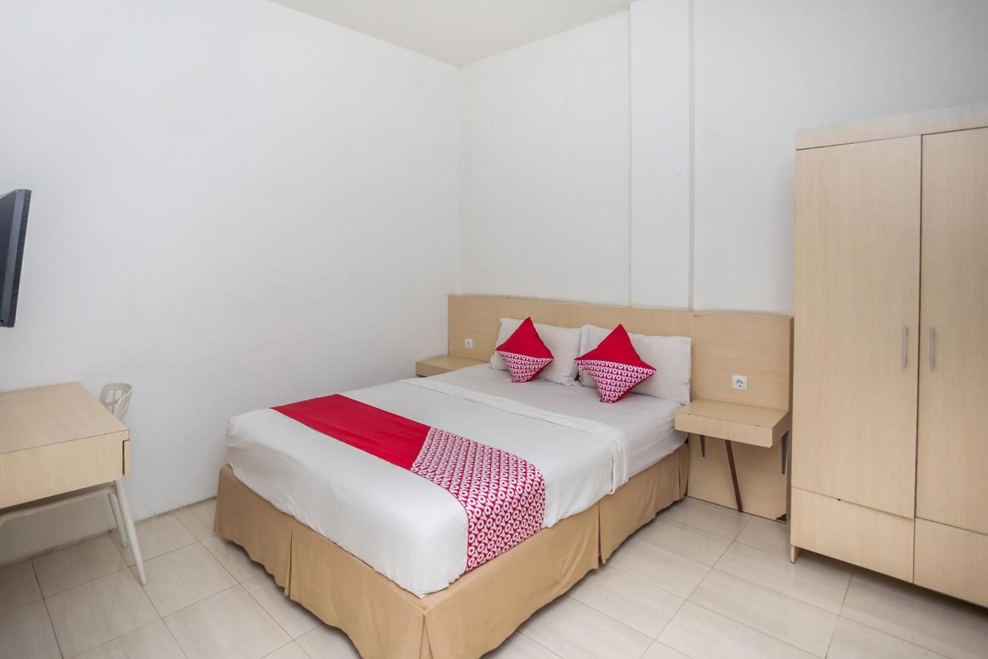 Oyo 850 Lapan Lapan Hotel Banjarmasin  Luaran gambar